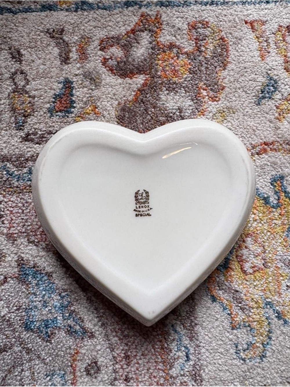 Vintage Lenox Ivory Porcelain Heart Shaped Dish/Trinket Box/Jewelry Box🦢🎀